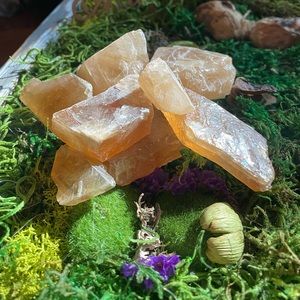 🔮1 Medium Raw Calcite Crystal Chunk